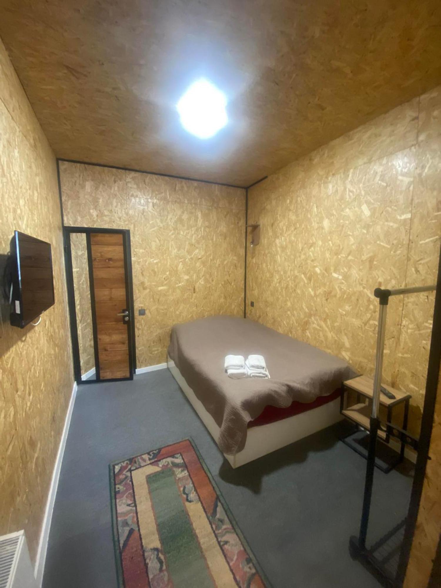 Family Apartment In Avlabari ティビリシ エクステリア 写真